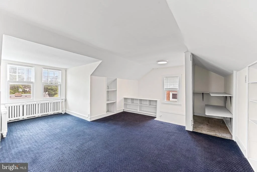 Photo of 1257 CIRCLE DRIVE
