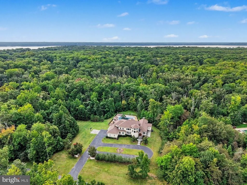 Photo of 5985 SAINT CATHERINES LANE