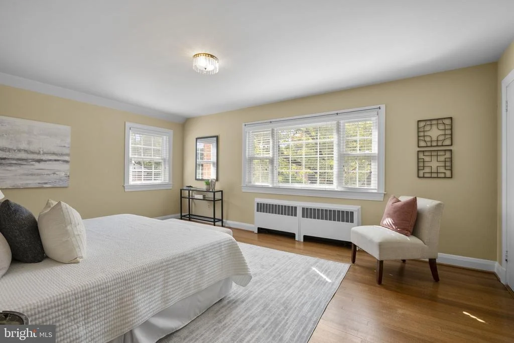 Photo of 19 INDIAN SPRING DRIVE