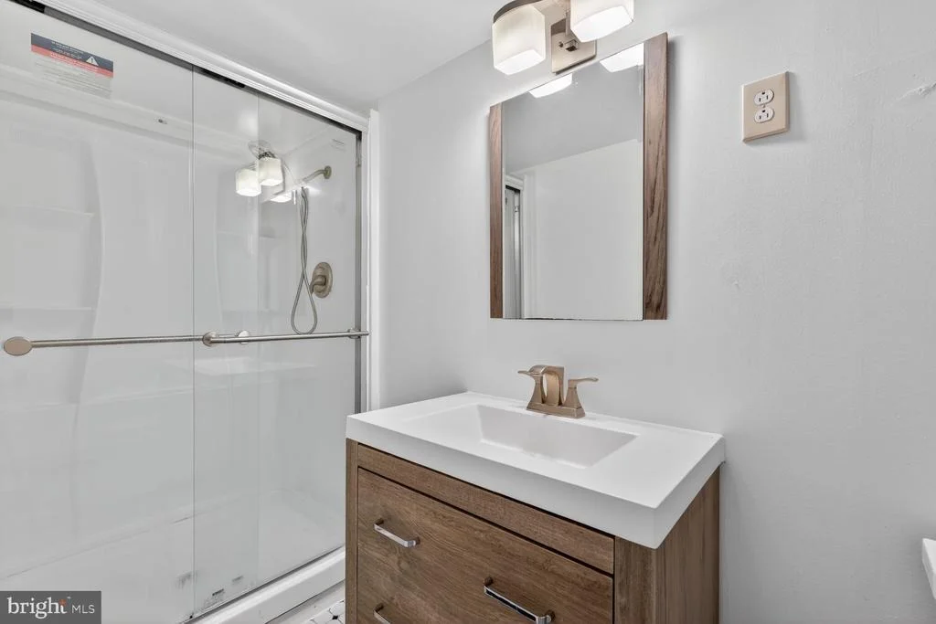 Photo of 3804 HEMLOCK PLACE