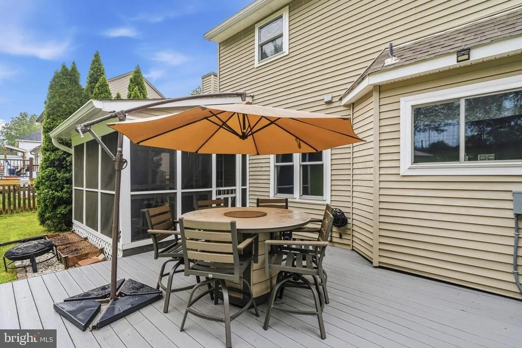 Photo of 478 DEVON DRIVE