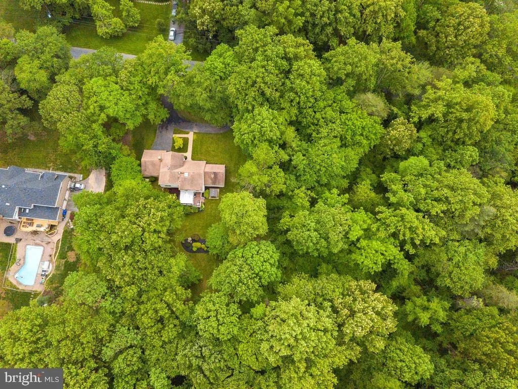 Photo of 600 BRYANTS NURSERY ROAD