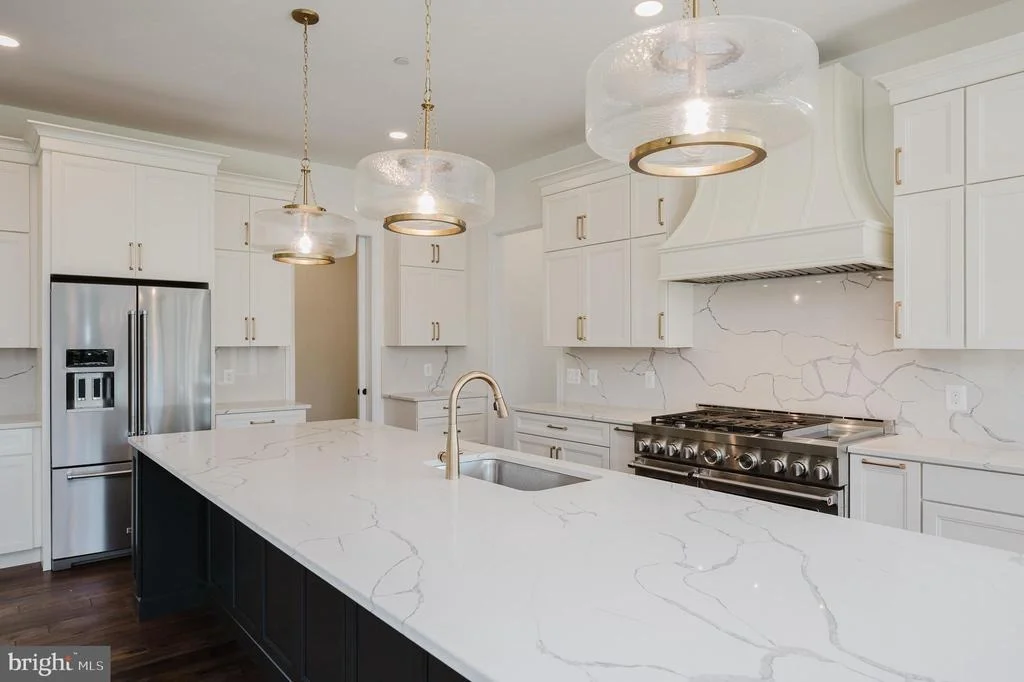 Photo of 1709 LAUREL BROOK ROAD