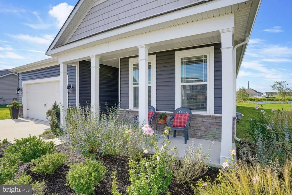 Photo of 30698 WATERFRONT DRIVE