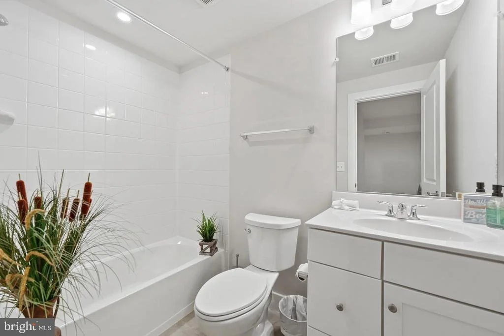 Photo of 7301 SUGAR MAGNOLIA LOOP