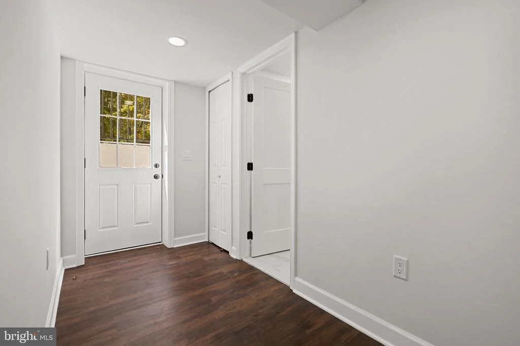 Photo of 9124 MEETZE ROAD