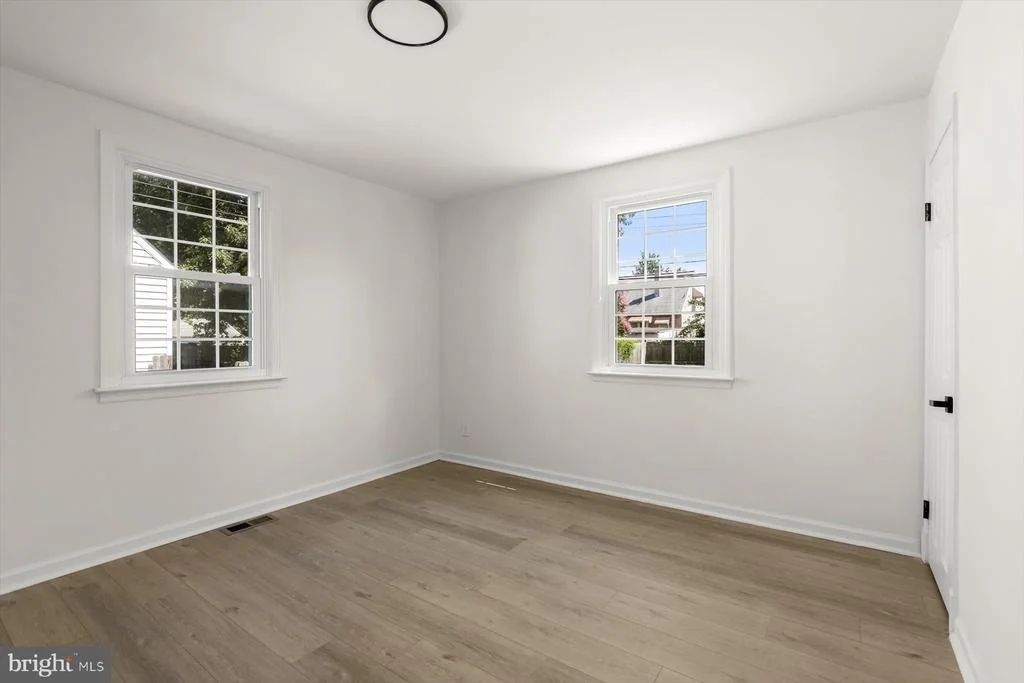 Photo of 1747 BROOKVIEW ROAD