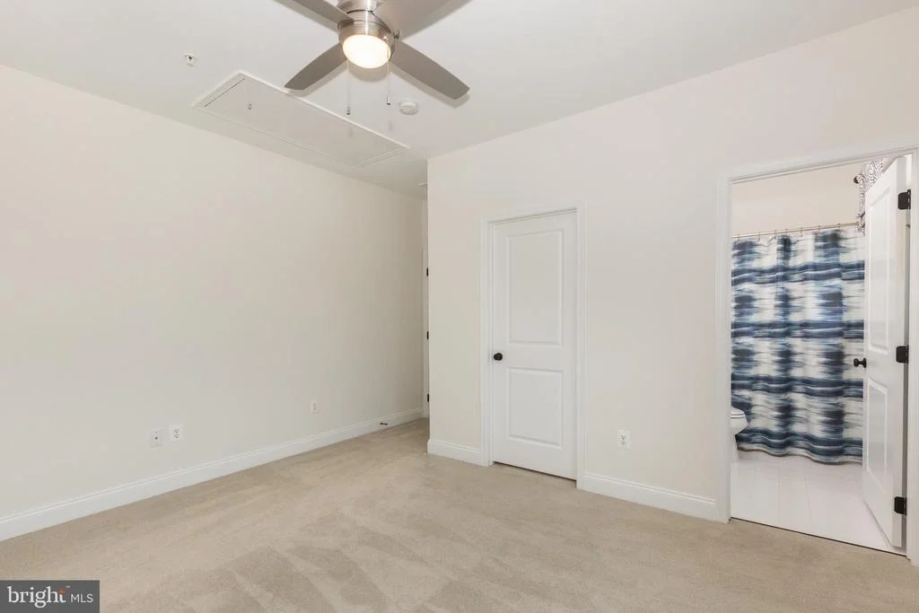 Photo of 14307 OAK MEADOW ROAD