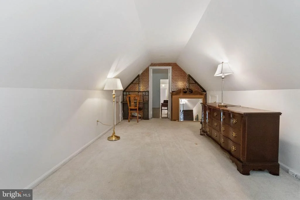 Photo of 2609 VILLAGE LANE