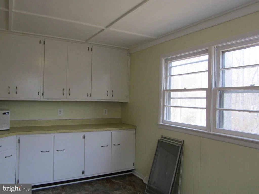 Photo of 10816 SCOTT DRIVE