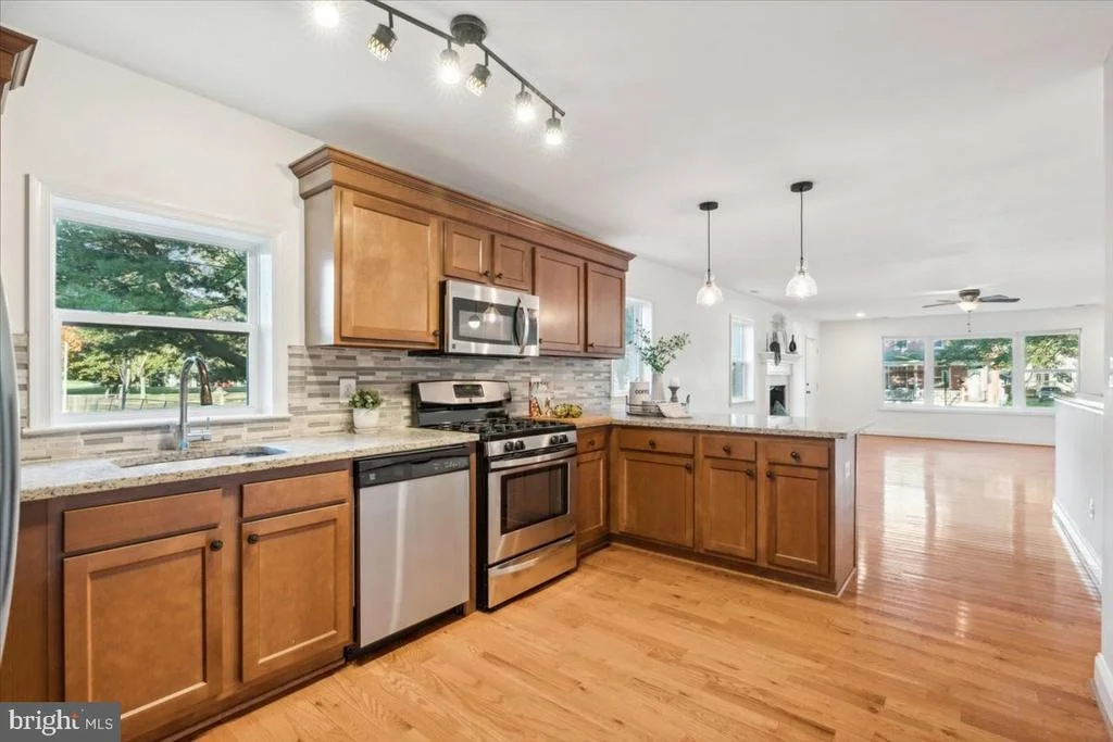 Photo of 819 TRAIL AVENUE