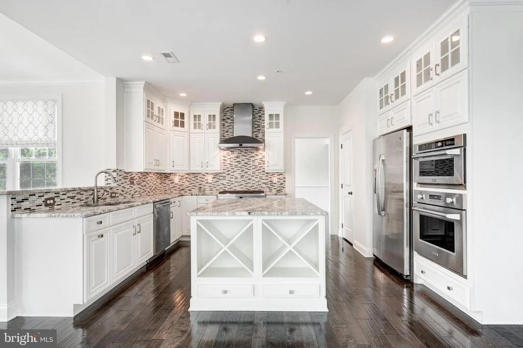 Photo of 14307 OAK MEADOW ROAD