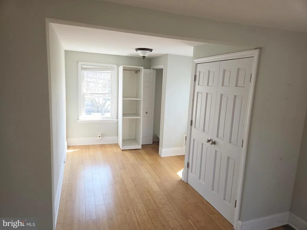 Photo of 10 HAWTHORNE AVENUE