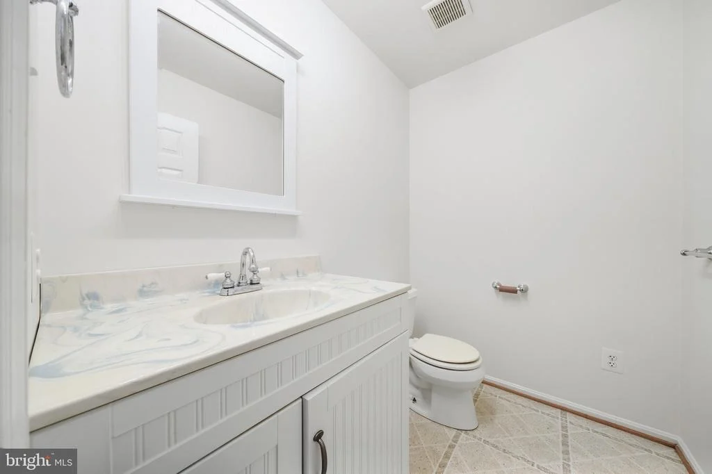 Photo of 1052 RIDGE ROAD