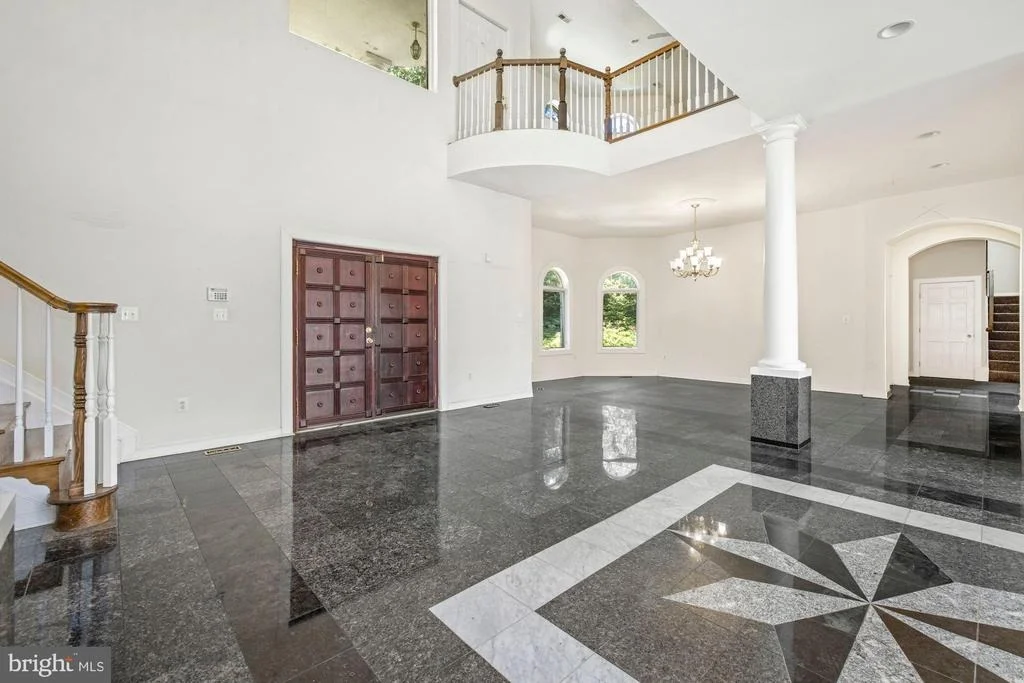 Photo of 14775 RIVER ROAD