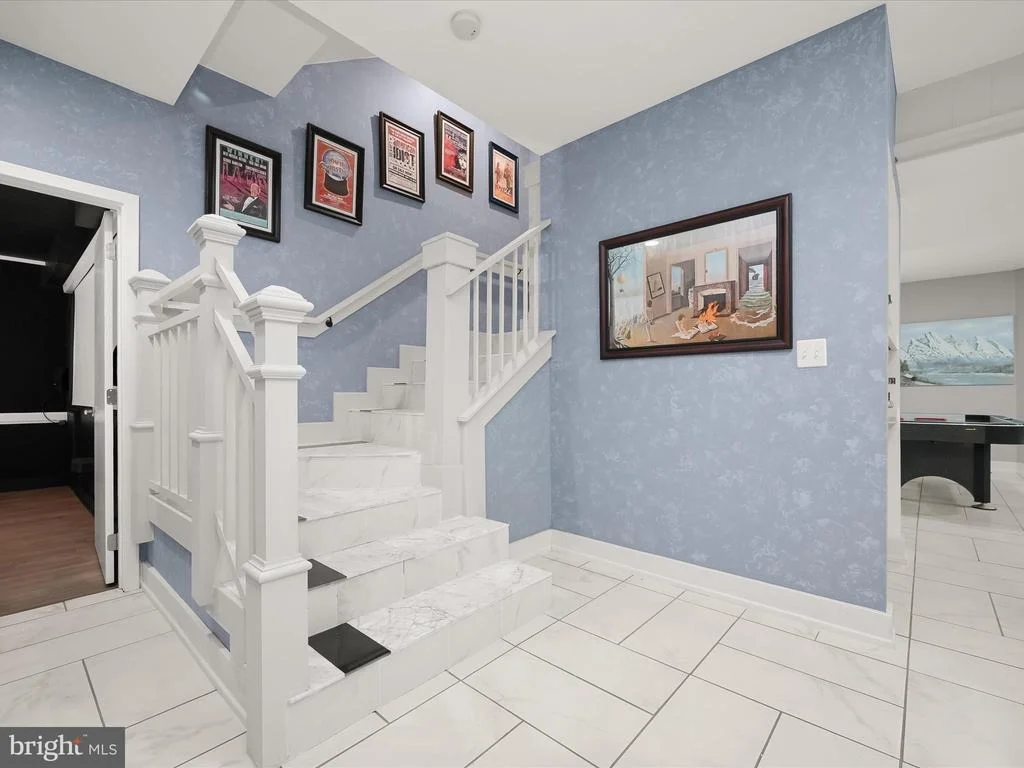 Photo of 1199 ASQUITHPINES PLACE