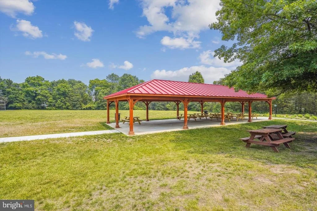 Photo of 15251 EAGLE TAVERN WAY