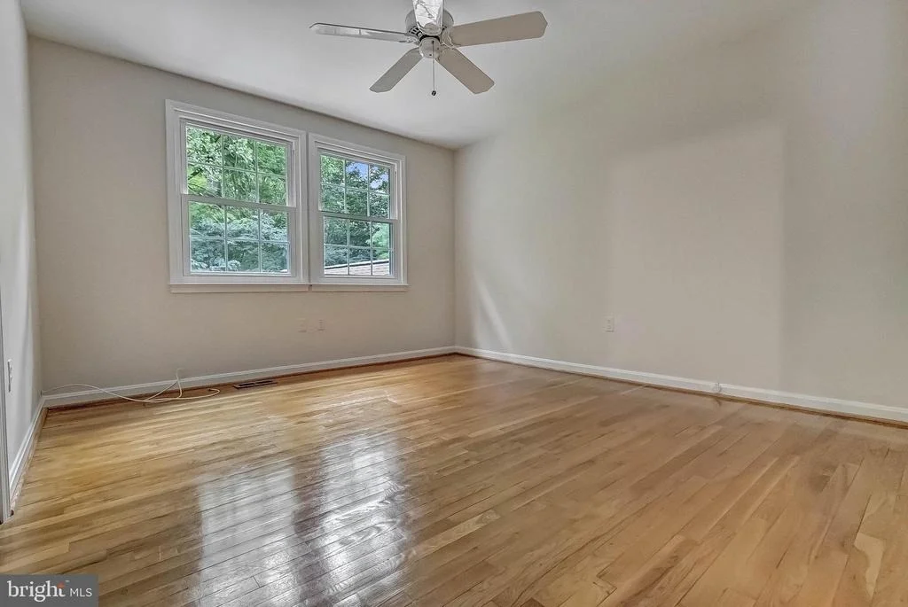 Photo of 13416 HATHAWAY DRIVE