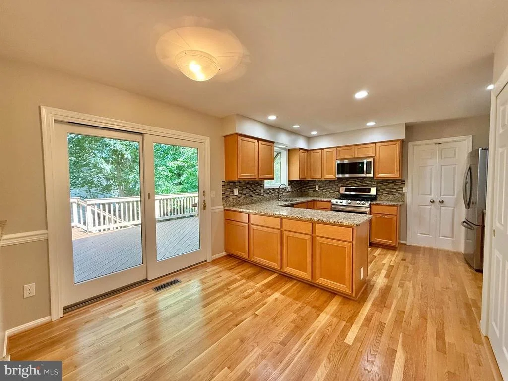 Photo of 9714 CHURCH WAY