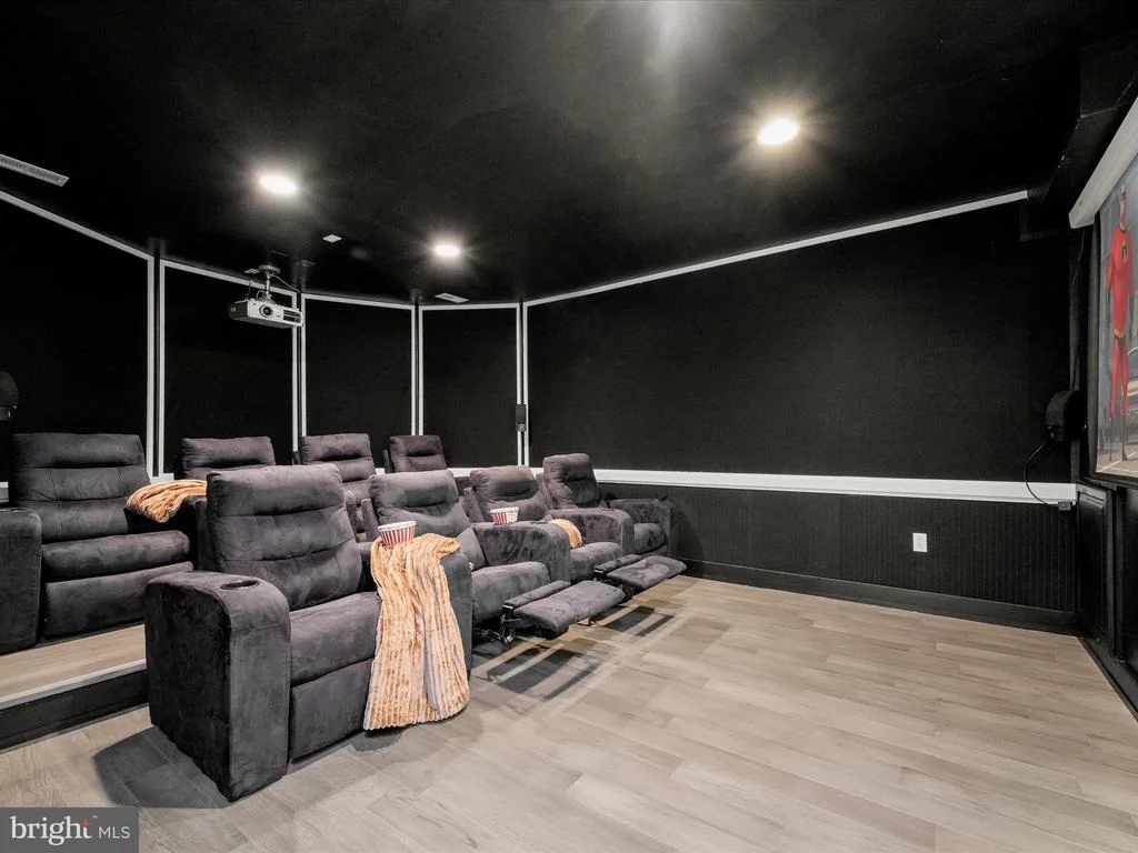 Photo of 1199 ASQUITHPINES PLACE