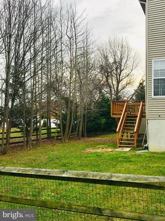 Photo of 435 TOPAZ CIRCLE