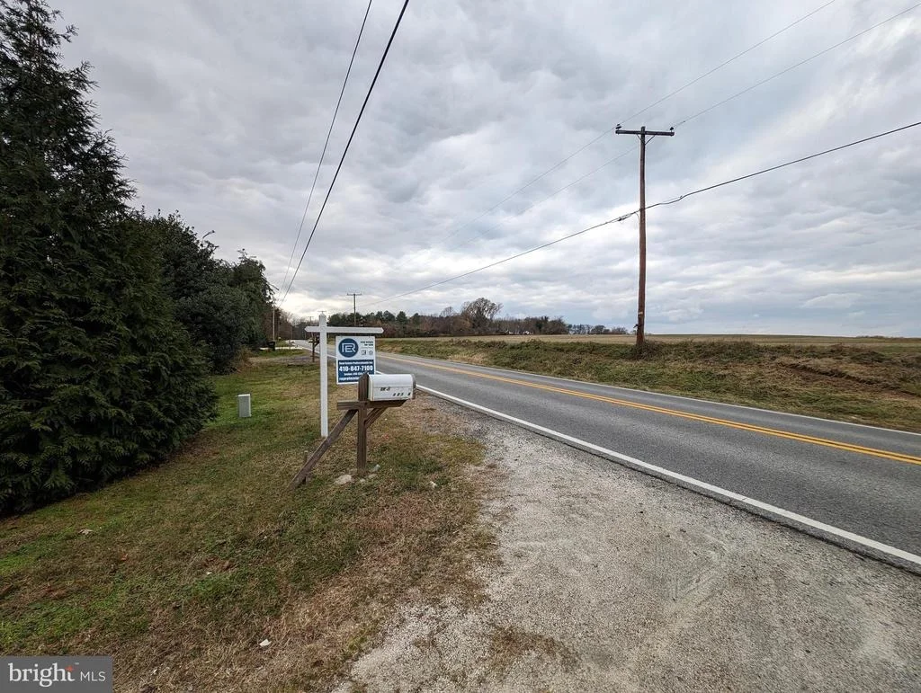 Photo of 32159 RIVER ROAD