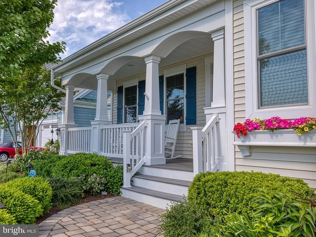 Photo of 20763 RODNEY DRIVE