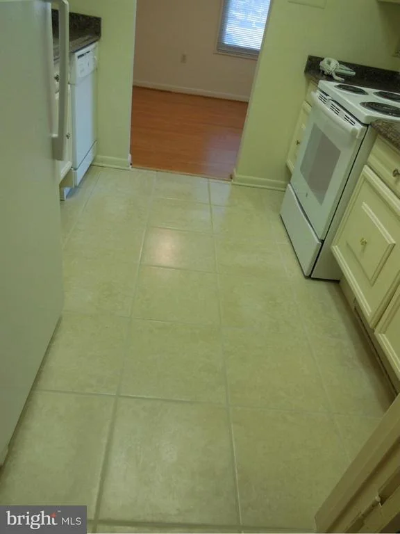 Photo of Unit 73A at 3600 GLENEAGLES DRIVE