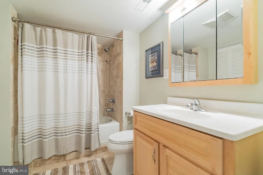 Photo of 1179 GATEWAY DRIVE