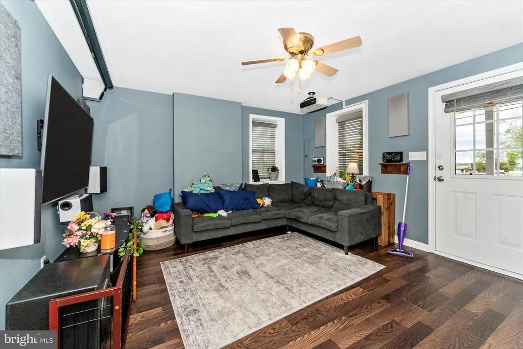 Photo of 2175 TREVANION ROAD