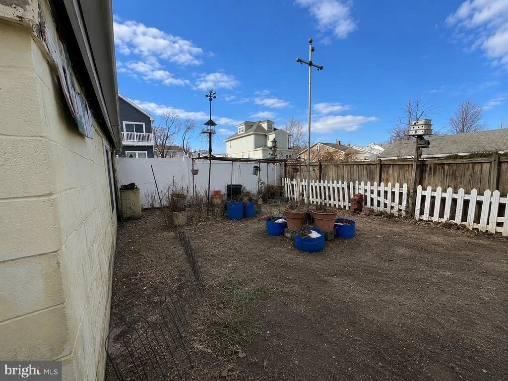 Photo of 262 MEADOW ROAD