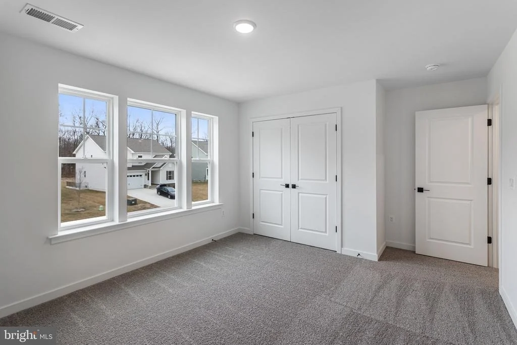 Photo of 2083 SPRINGVALE DRIVE