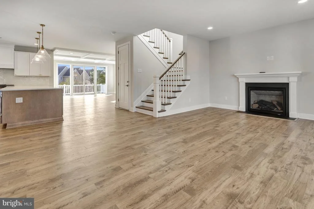 Photo of 662 TINGLE AVENUE