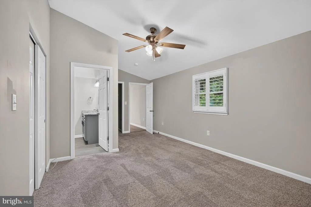 Photo of 111 GEORGES LANE