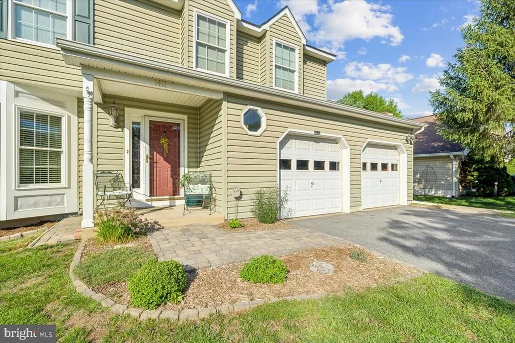 Photo of 1411 TEAL LANE