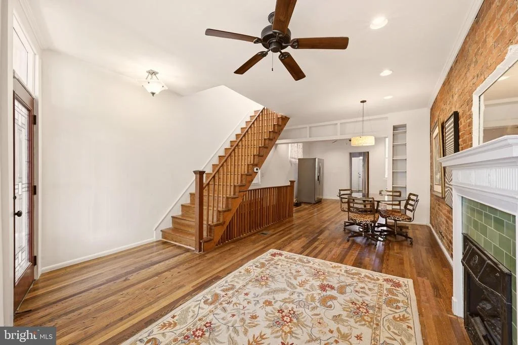 Photo of 1402 PERRY PLACE NW
