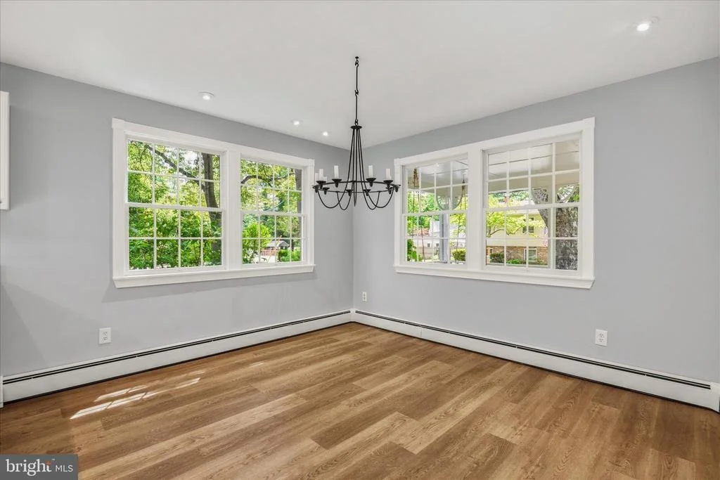 Photo of 565 SUNSET KNOLL ROAD