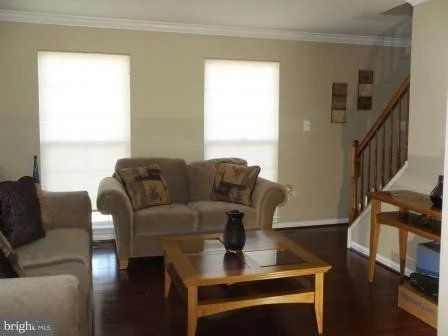 Photo of 7513 VAL LANE