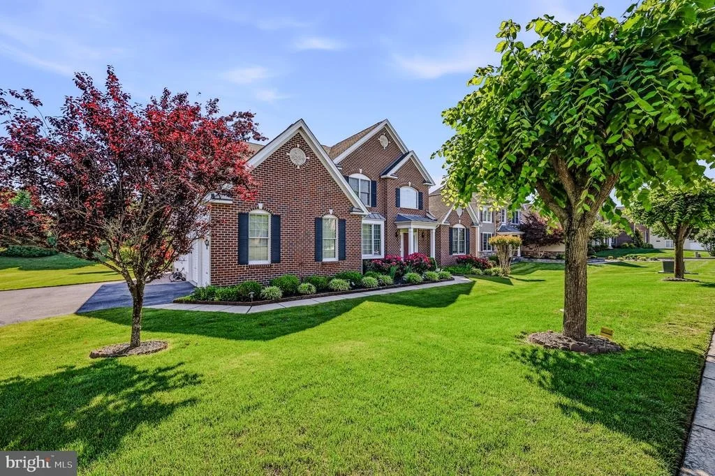 Photo of 723 PARKMAN DRIVE