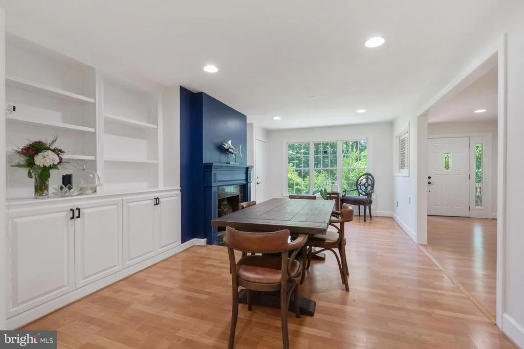 Photo of 10418 ADEL ROAD
