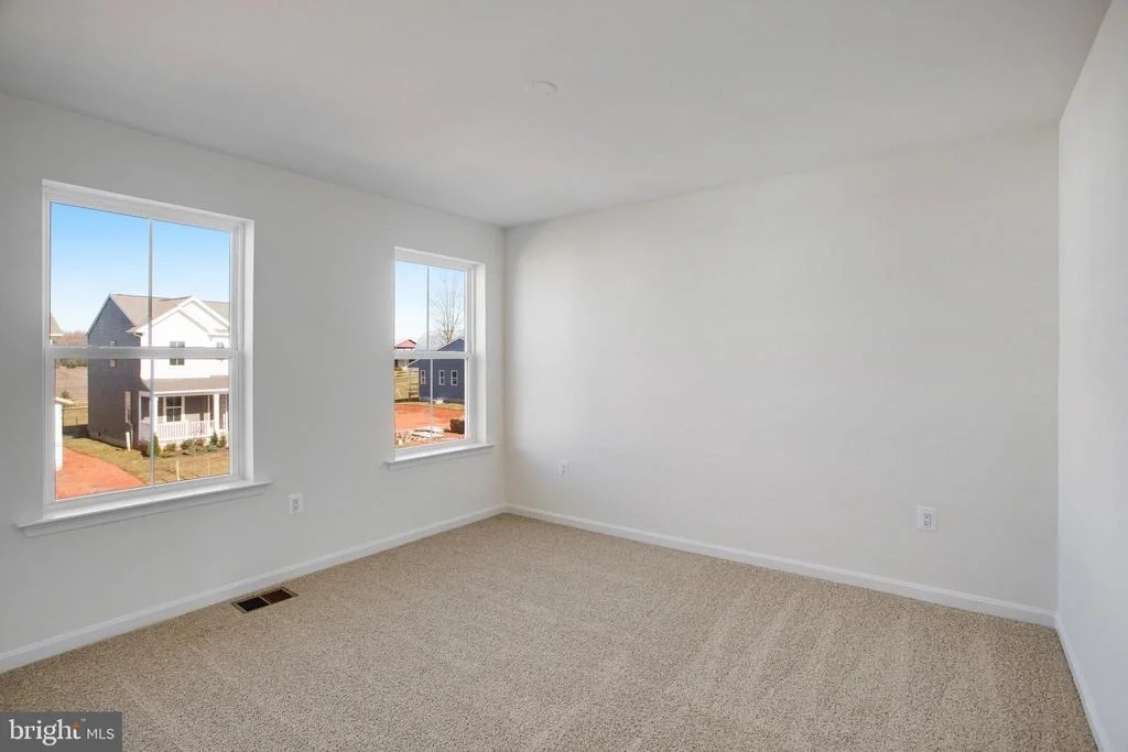 Photo of 620 CLOVER LANE