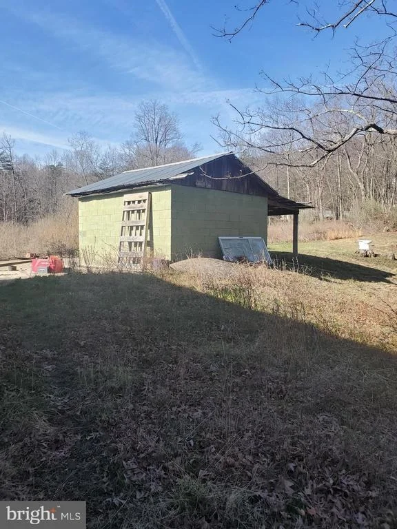Photo of 290 SHORT MOUNTAIN DRIVE