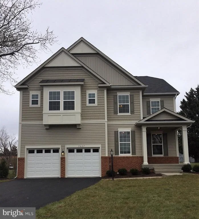 Photo of Unit 21 at 7627 HURON DRIVE