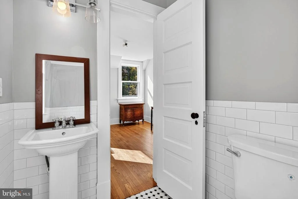 Photo of 4561 WESTON ROAD