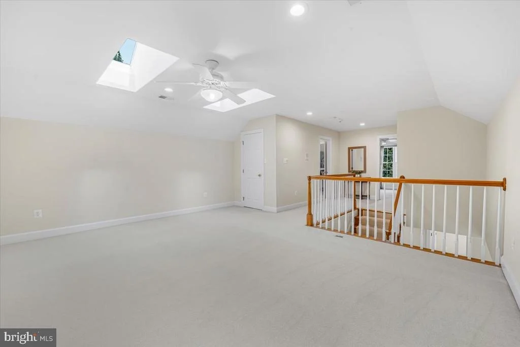 Photo of 6807 MEADOW LANE