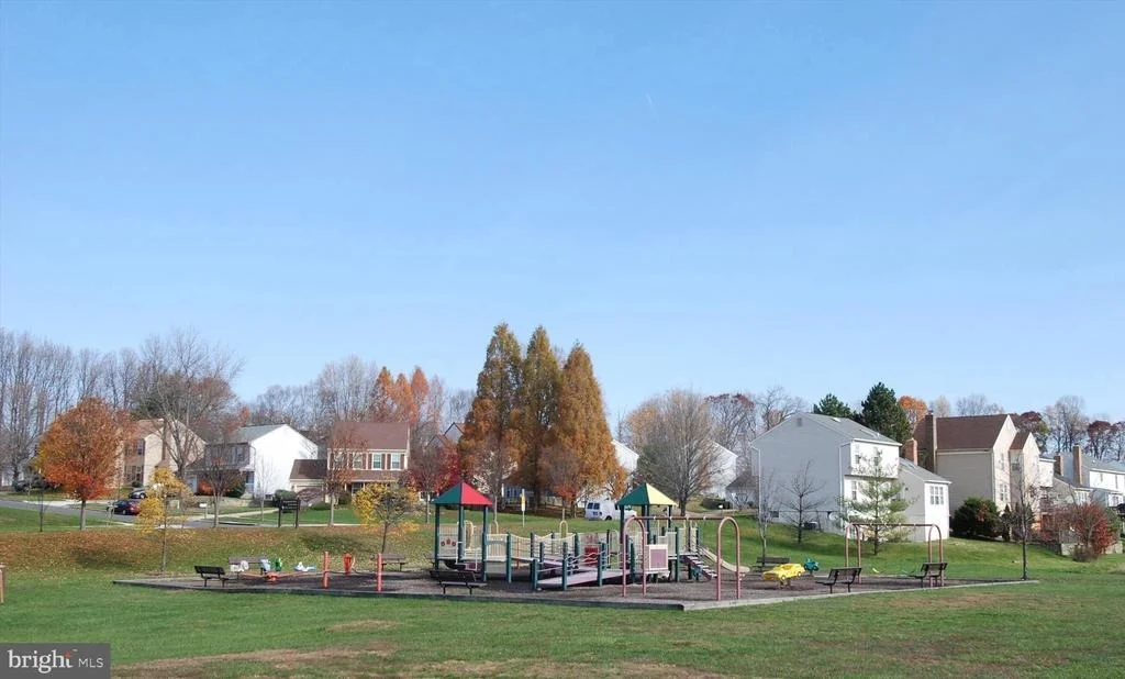 Photo of 3024 MEMORY LANE