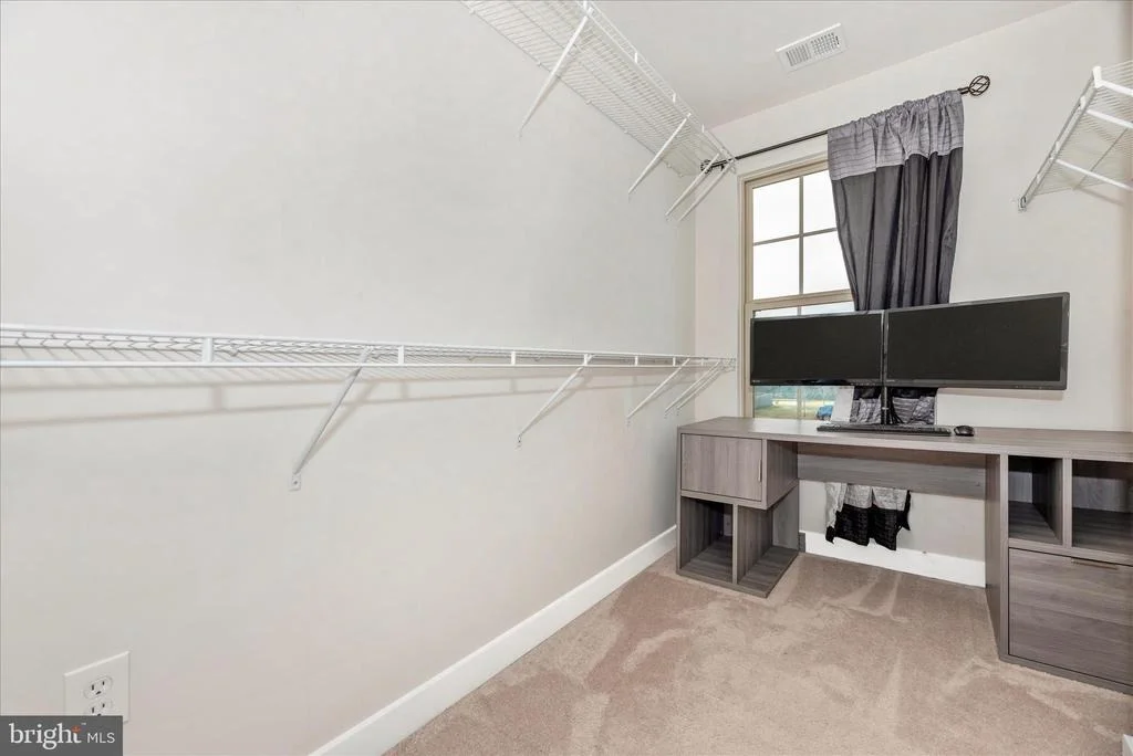 Photo of 7031 EAGLEHEAD DRIVE
