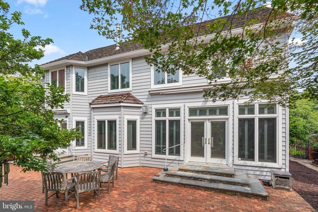 Photo of 11210 SHADOWMERE MEWS