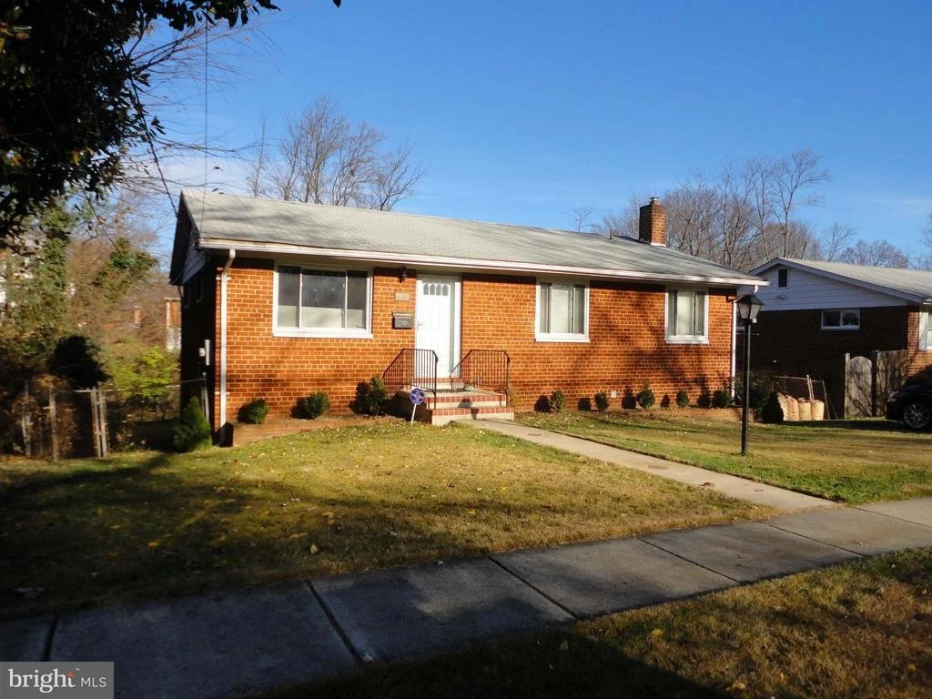 Photo of 11203 LOMBARDY ROAD