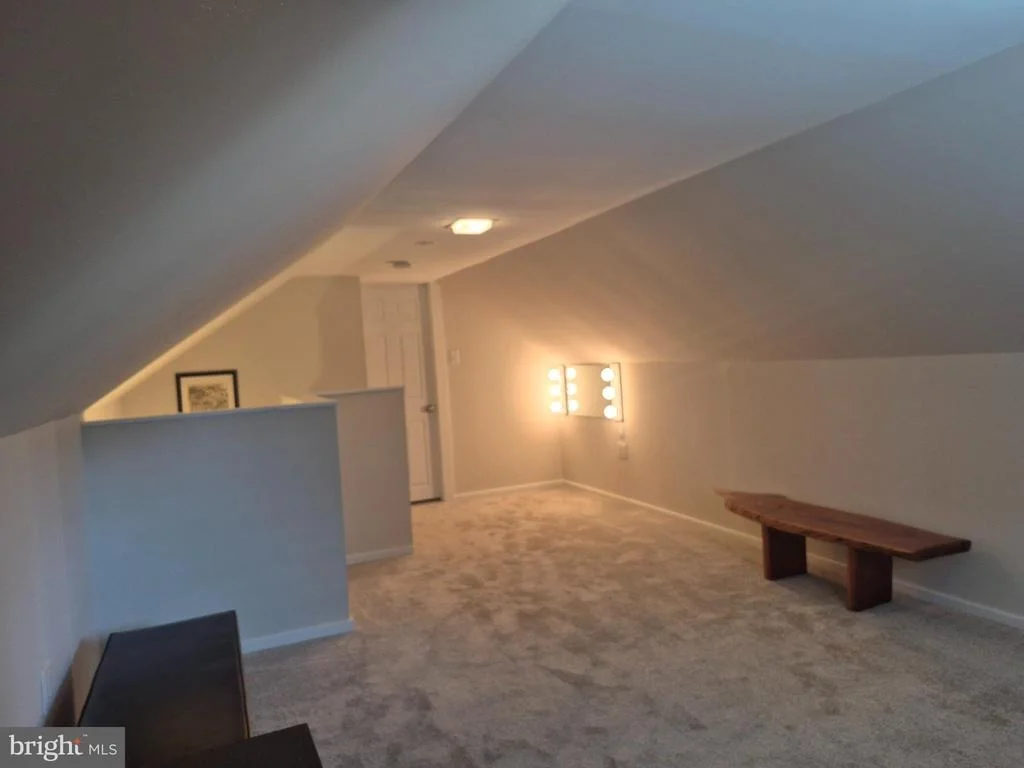 Photo of 32 FRANMAR DRIVE